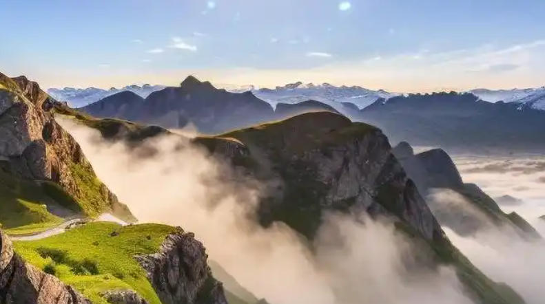 四川嘉裕福华商贸有限公司轮播图2